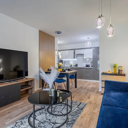 Invest Zeromskiego B3 * شكلارسكا بوريبا